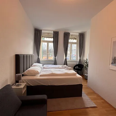 Apartment Modernes Hochparterre Im Waldstrassenviertel